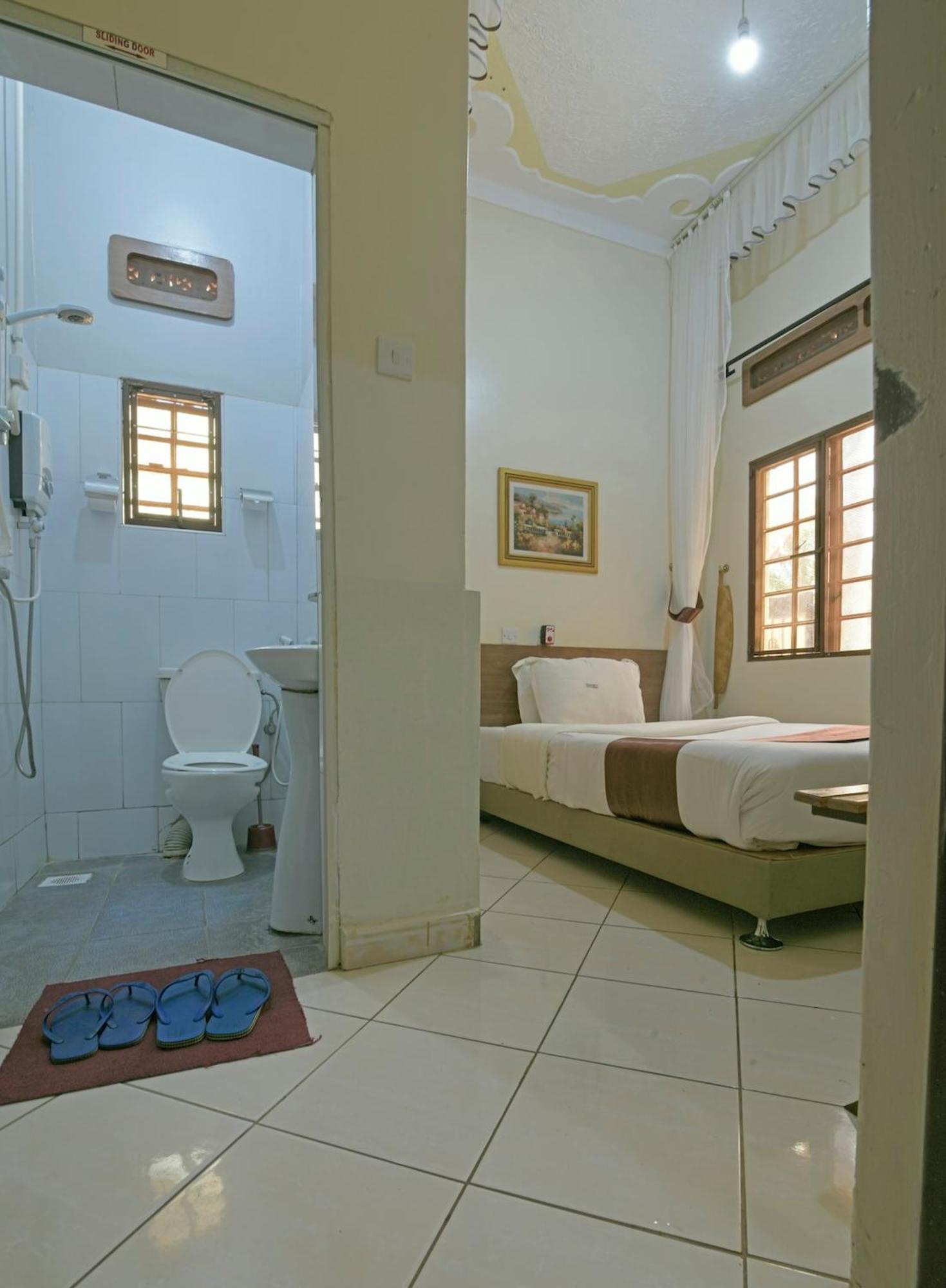 Hoima Buffalo Hotel & Business Hub Ltd 외부 사진