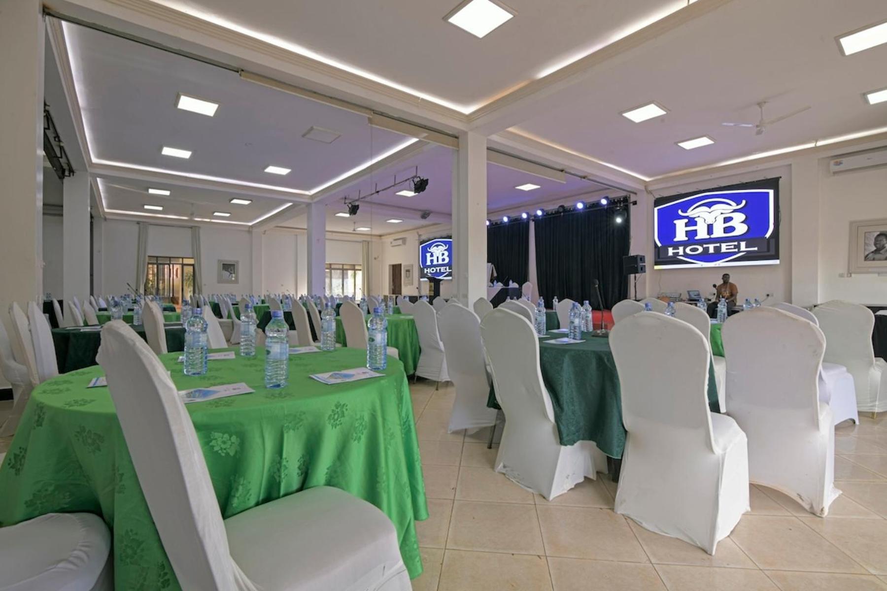 Hoima Buffalo Hotel & Business Hub Ltd 외부 사진